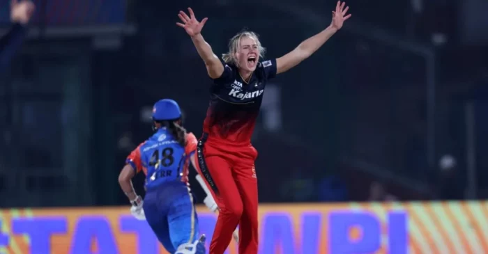 Top 5 best bowling figures in WPL history featuring RCB star Ellyse Perry