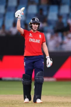 Over-reliance on Nat Sciver Brunt