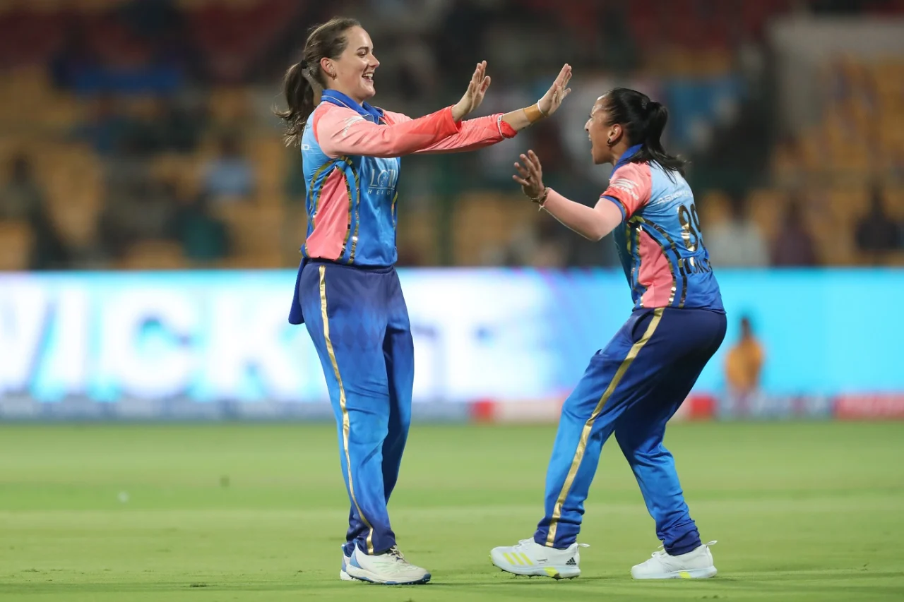 Amelia Kerr against Gujarat Giants