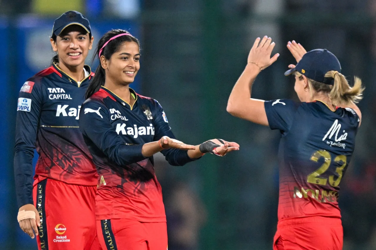 Shreyanka Patil against Delhi Capitals