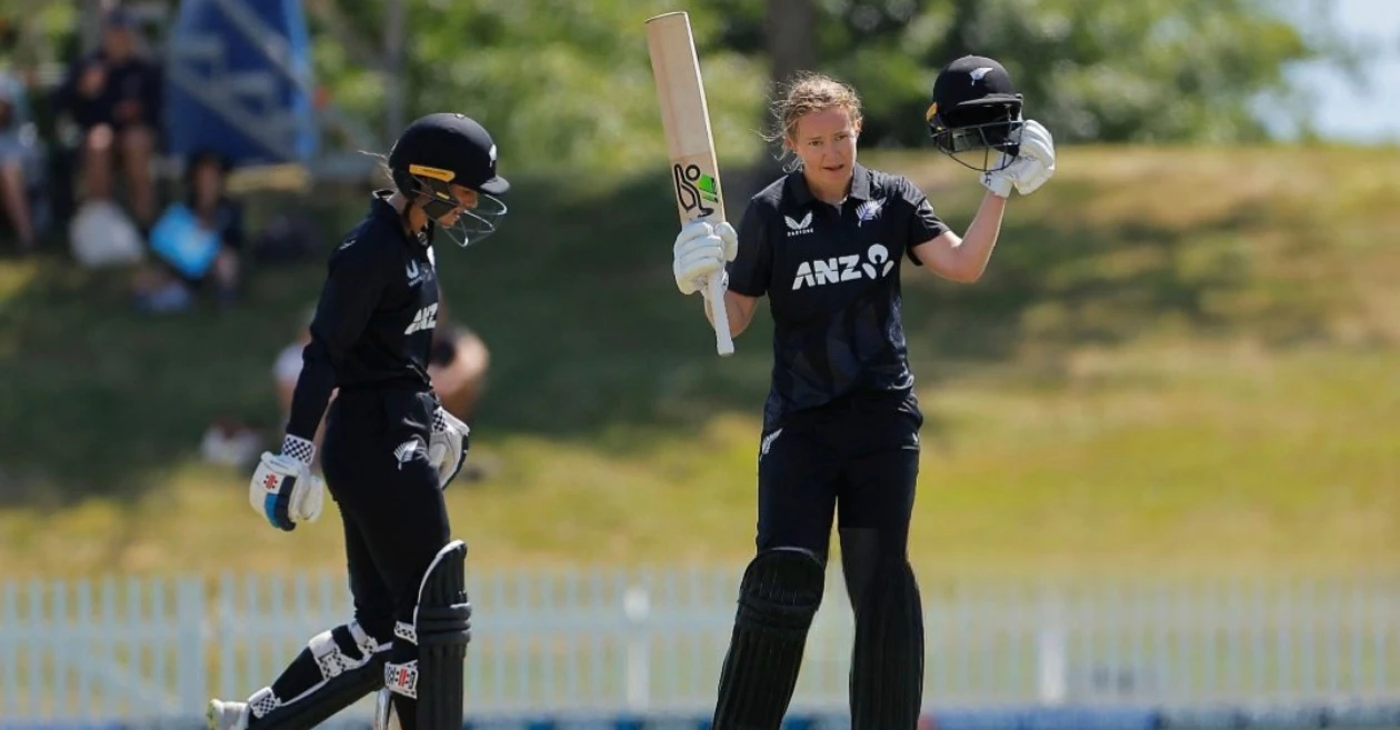 Maddy Green’s hundred powers New Zealand to a thumping win over Sri Lanka in 2nd ODI